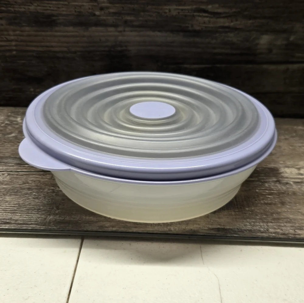 TUPPERWARE STUFFABLES 6 CUPS ROUND BOWL CONTAINER WITH‎ LID #5316